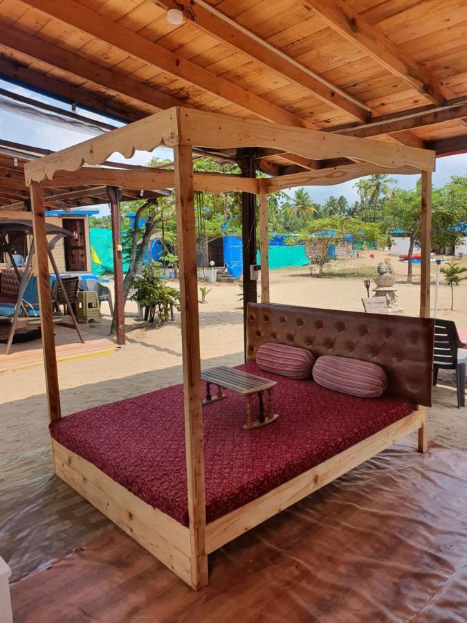 Love Temple Beach Resort アランボル エクステリア 写真
